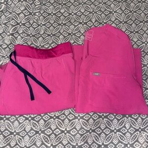 Figs Women's XL Raspberry Scrub Set